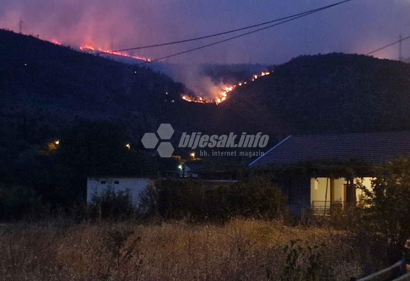 Vatrogasci cijelu noć proveli na terenu, požari oko Mostara ne prijete kućama